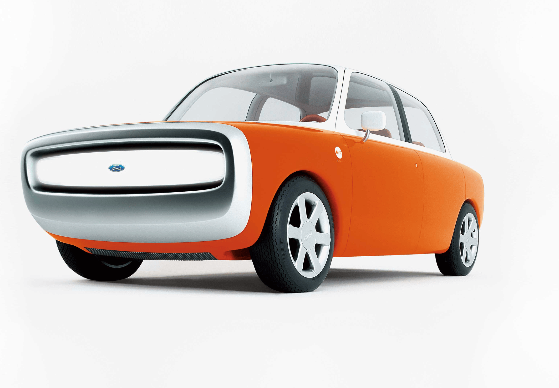 Three-quarter image of the Ford 021C concept car