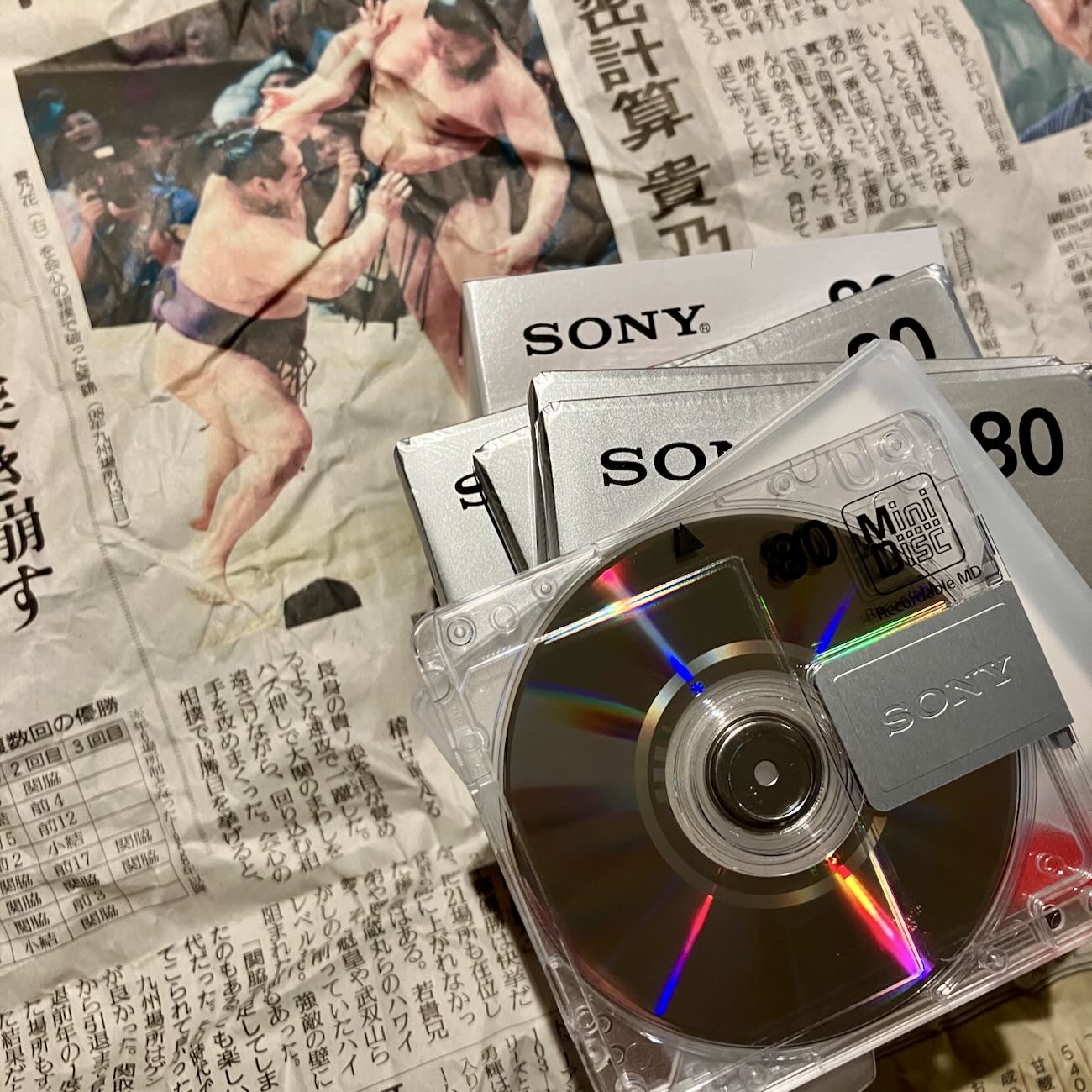 Another ten Minidiscs shipped from Osaka, Japan. Perfect packing paper.