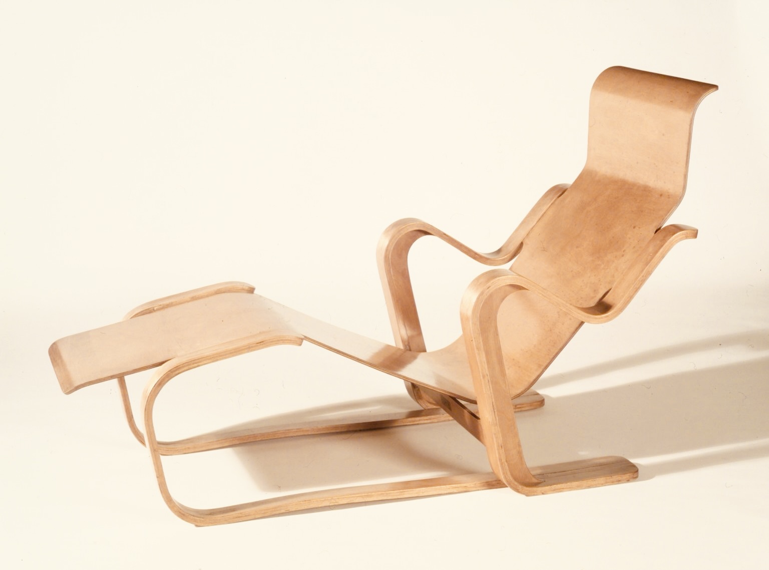 plywood form chair