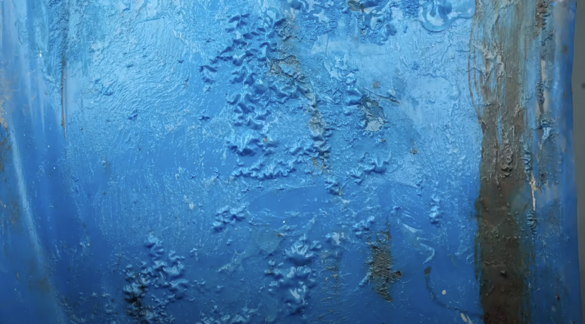 Peeling paint screenshot